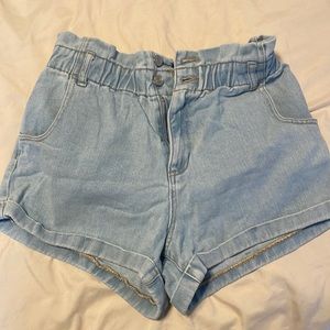 Light wash paper bag mom shorts size 28
